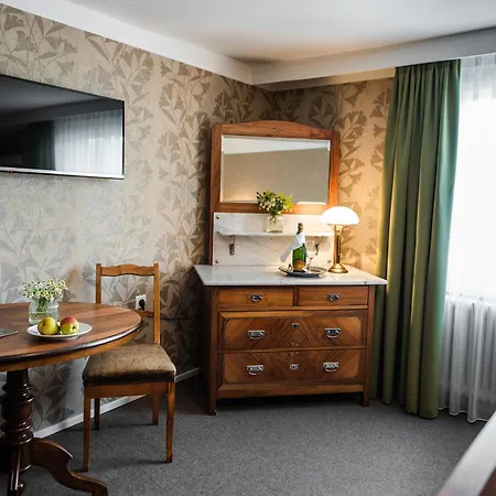 Ξενοδοχείο Hofgut Farny